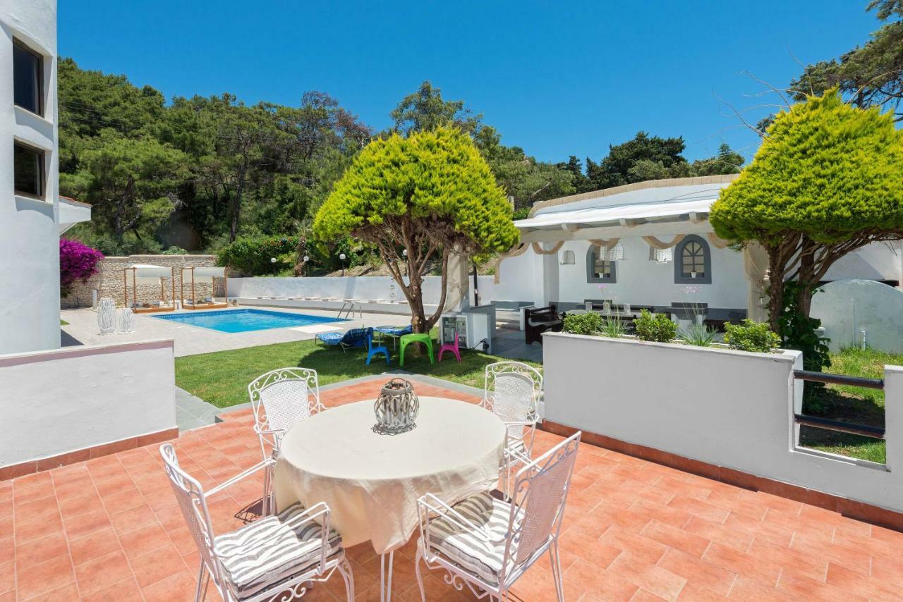 Una Villa Rhodes Ixia  Zewnętrze zdjęcie